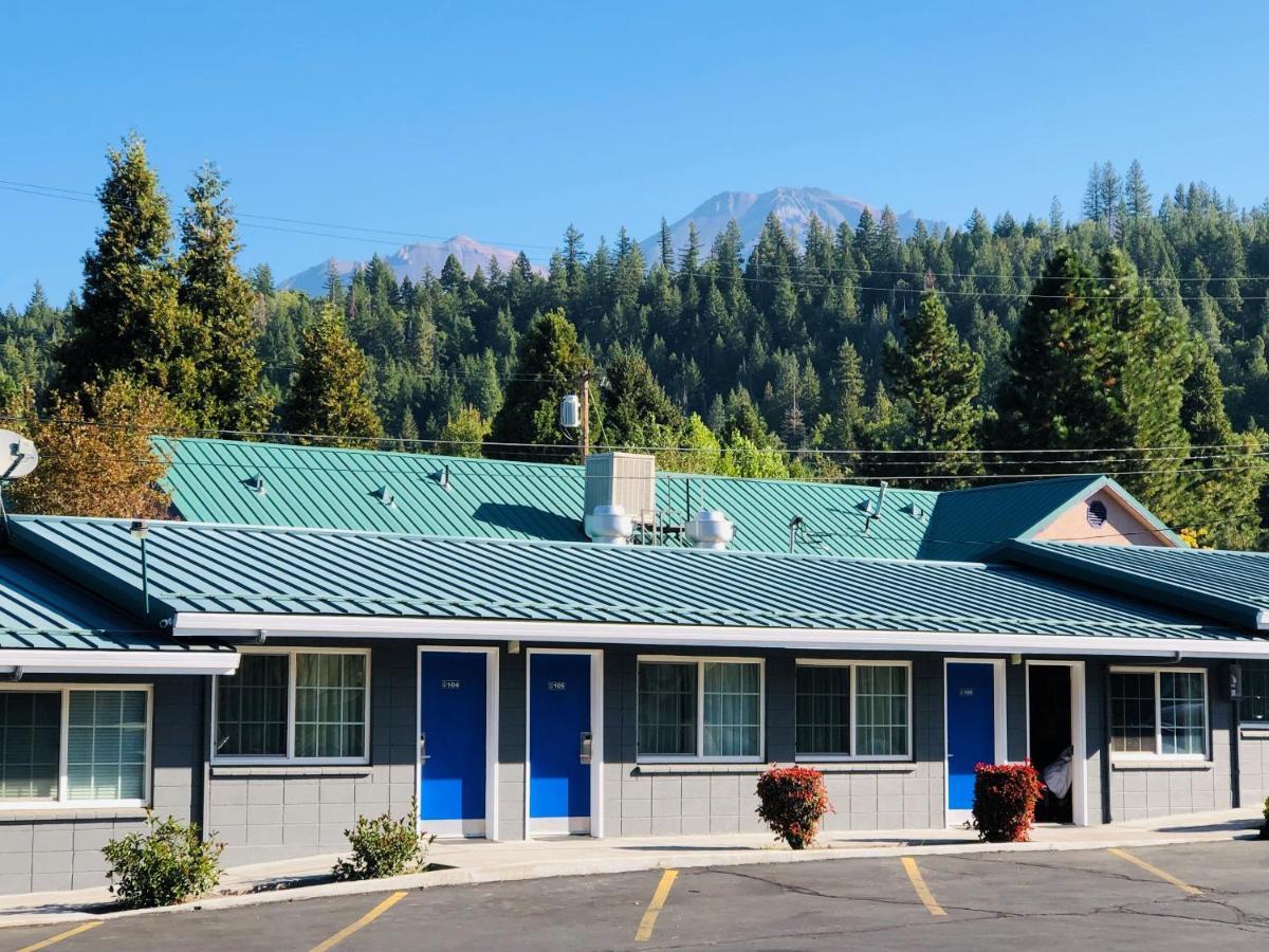 Pine Needles Inn Mount Shasta Exteriér fotografie